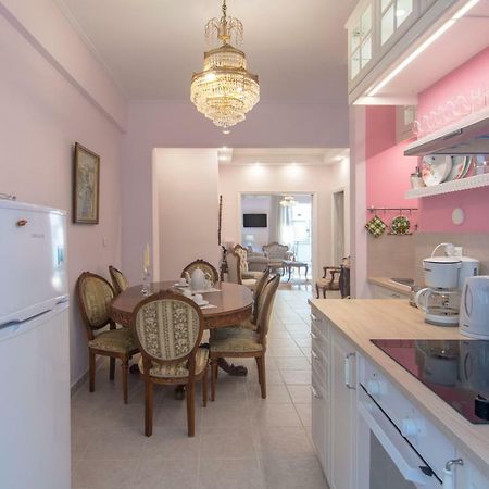 Lovely Apartment In เอเธนส์ ภายนอก รูปภาพ