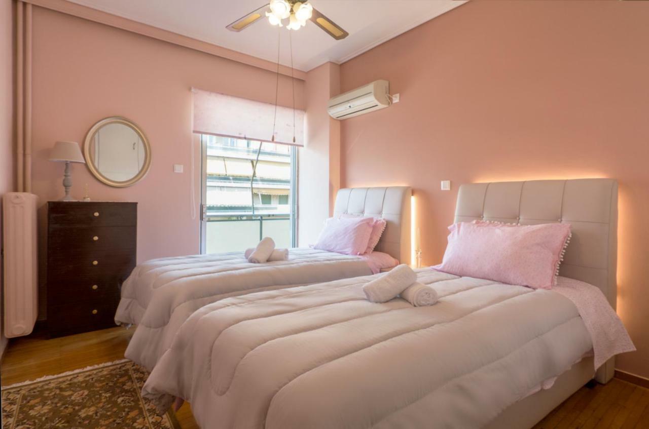 Lovely Apartment In เอเธนส์ ภายนอก รูปภาพ